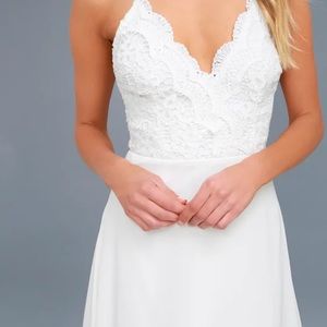 Lulu’s Madalyn White Lace Maxi Dress - XS